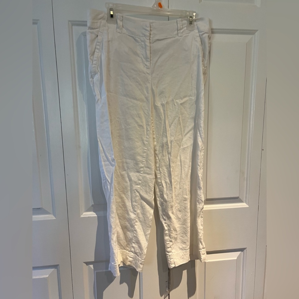 Vineyard Vines size 10 white pant
